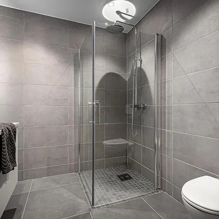 Apartamento Luxurious Seafront W/free Parking